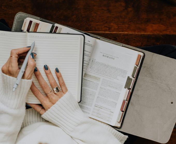 kelly sikkema YJZLIFmE0F8 unsplash